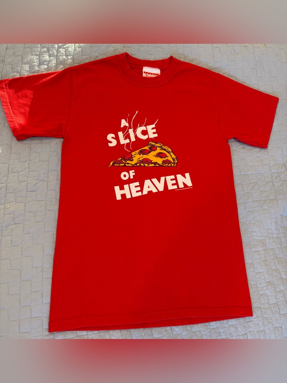 Mystic Red 'A Slice of Heaven' Graphic Tee